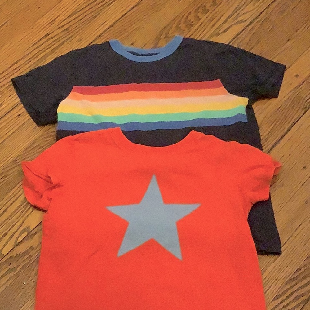 Primary Kids t-shirt bundle.  Size 6-7.